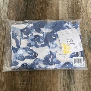 Burt's Bees Baby Blue and White Onesie